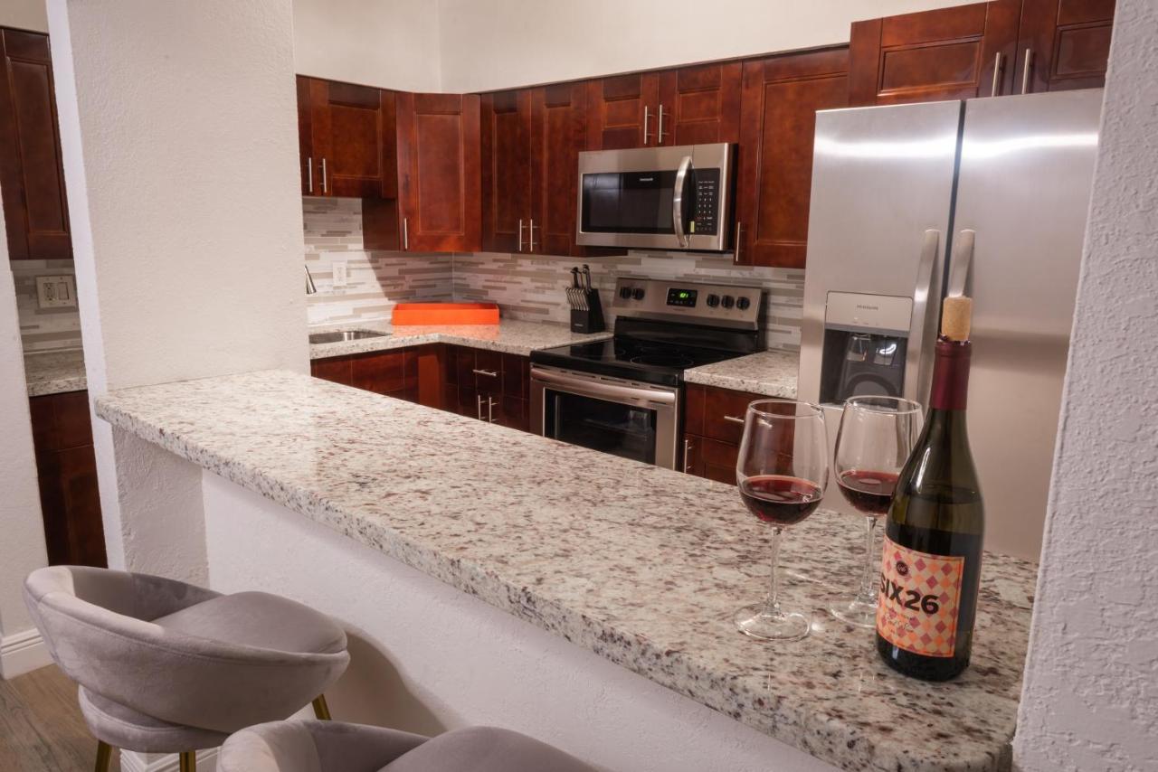 New Star Suite Two North Miami Beach Εξωτερικό φωτογραφία